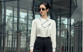 Tổng hợp xu hướng thời trang công sở nữ mùa hè với Ruza