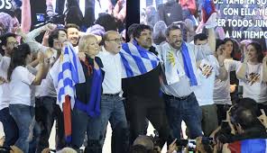 Jun 17, 2021 · —yo creo que hay grandes posibilidades de que podamos armar un frente muy amplio, generoso, donde confluyamos todos detrás de un plan, de un programa de desarrollo, sobre todo de cara a lo que. Congreso Del Fa Proclamo A Sus Candidatos Informacion 02 12 2018 El Pais Uruguay