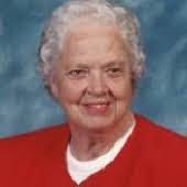 Dee Hatley's Instagram, Twitter & Facebook