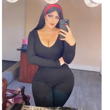 بلاغ للنائب العام ضد سلمى الشيمي لنشرها فيديوهات تسيء للآداب العامة. 10 ØµÙˆØ± Ù…Ø«ÙŠØ±Ø© Ù„Ù€ Ø³Ù„Ù…Ù‰ Ø§Ù„Ø´ÙŠÙ…ÙŠ ØµØ§Ø­Ø¨Ø© Ø¬Ù„Ø³Ø© ØªØµÙˆÙŠØ± Ø§Ù„Ù‡Ø±Ù… Ù„Ù… ØªØ±Ø§Ù‡Ø§ Ù…Ù† Ù‚Ø¨Ù„ Ù†Ø¬ÙˆÙ… Ø§Ù„ÙÙ† Ø§Ù„Ù…ÙˆØ¬Ø²