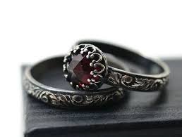 Garnet Wedding Set Natural Almandine Garnet Engagement Ring Personalized Women S Wedding Band Oxidized Silver Renaissance Bridal Jewelry In 2020 Silver Engagement Rings Garnet Engagement Ring Garnet Wedding