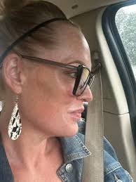 Dimple piercing scar removal with one use