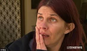 Victorian man dies after pub brawl in Eildon