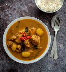 Hi semua, kali ni cn nak share resepi kegemara semua orang kat rumah ni, iaitu roti jala dan kari ayam berkerisik. Kari Ayam Authentic Malaysian Chicken Curry The Bruised Frypan