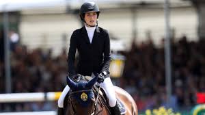 Watch jessica springsteen and lisona in their victorious round in the $20000 gambler's choice show jumping star jessica springsteen talks to gct tv about her heroes, things she can't leave. Jessica Springsteen Tochter Von Bruce Gewinnt Reitturnier In Saint Tropez