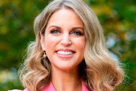 'I'm a hoarder that hates clutter which is the worst kind'