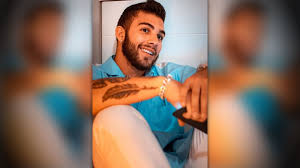 Manuel turizo zapata, conocido en el medio artístico como manuel turizo, es un cantante y compositor cuyo estilo musical se inscribe dentro de la llamada música urbana. Fotos Seria Su Novia Manuel Turizo Le Rompio El Corazon A Sus Fans Con Esta Imagen Minuto30 Com