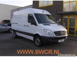 Voitures Tunisie Mercedes Sprinter Sousse A Vendre Camion Mercedes Sprinter 209 Cdi Age 4ans 1