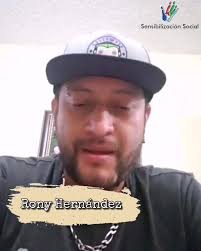 El cantautor Guatemalteco Rony Hernández nos envía un mensaje invitándonos  a continuar apoyando a las familias guatemaltecas., Recuerda que puedes  apoyar con tu donación o víveres., ...
