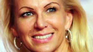 Facebook gives people the power. Claudia Norberg Rattenscharf Im Bikini Versext Die Wendler Ex Das Netz News De