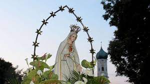 1 day ago · an mariä himmelfahrt 2021 feiern christen die aufnahme mariä in den himmel. Maria Himmelfahrt 2020 In Deutschland Bayern Wo Ist Heute Feiertag Geschafte Am Samstag Geschlossen Welt