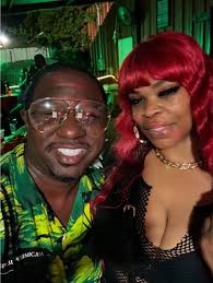 Happy birthday to my cousin KYM MCCOY!!!!!! I love my Babineaux blood  sooooo much! Go stream her song today!