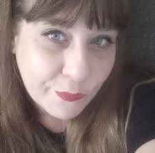 Does anyone know if Shoe Sensation is open? I have an interview this  afternoon at 1. Tried calling the store and no answer