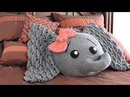 Polardan yıldız yastık özellikle çocuk odası süsleme fikirleri arayanlara göre. Tigisi Orgu Cocuk Odasi Dekoratif Yastik Kirlent Modelleri Crochet Baby Youtube