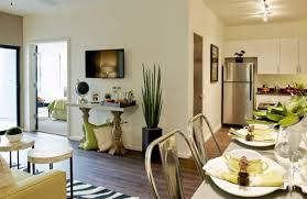We offer thirteen housekeeping units which sleep from 2 to 9 people: Cactus Forty 2 Apartments Phoenix Az Rentdeals Com