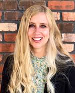 Amy Hoyer's Instagram, Twitter & Facebook