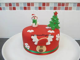 Acheter un moule sur le thème de noel pour fabriquer toute la décoration sucrée pour décorer les gâteaux, les bûches de. Gateau Pate A Sucre Noel Pas Gateau Noel Idee Gateau Noel Recette Dessert Noel