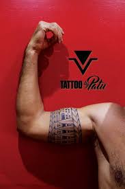 Ii ★★★ bracelets of polynesian style inked by dmitry babakhin beautiful modern polynesian armband tattoo showing typical symbolism from ancient tatau: Polynesian Style Armband Tattoo