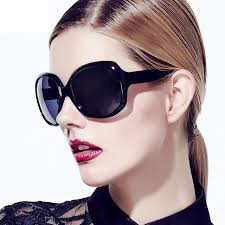 Lentes De Sol Para Mujer De Cara Redonda Glasses Sunglasses Eyewear Las mejores gafas para cara redonda son aquellas que ayudan a estilizar y alargar el rostro. sol para mujer de cara redonda