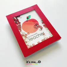 Draw something on a plain thick card and write a note for your teacher. 5 Handmade Card Ideas That Teachers Will Love