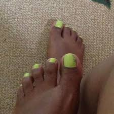 The Most Beautiful Thing You Can Wear Is Confidence Blake Lively Toutmonbelle Barbados Barbadosnailtech Barbadian Belle Makeup Summer Nails Gel Nail Art