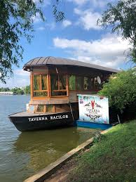 Want to order food from taverna racilor in iași, romania? Taverna Racilor Herastrau Fishtodoor Facebook