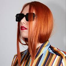 SONGWRITER STAR NOONIE BAO