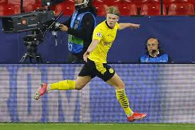 Bounou, jesus navas, kounde, diego carlos, acuna, jordan, fernando, rodriguez, suso. Haaland Faz Dois E Encaminha Classificacao Do Borussia Na Champions 17 02 2021 Esporte Folha