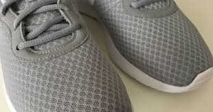 Explore women's crepe knit from australian designer scanlan theodore's latest collection. Knit Schuhe Sportschuhe Sneaker Im Strickdesign Breite Fusse Blog