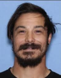 CATCHING TRAVIS BECKER...AUTHORITIES SAY INFORMATION FROM THE PUBLIC IS  THEIR BEST CHANCE OF CATCHING THE CHILD MURDERER TRAVIS BECKER...!  🟥$20,000 REWARD🟥