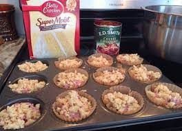 Cherry Muffins 1 Cake Mix I Used French Vanilla 1 Can Cherry Pie Filling Or Any Kind You Like 1 Cup Cherry Muffins Cake Mix Muffins Cherry Pie Filling