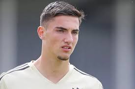 Aberdeen close to signing goalkeeper Jay Gorter