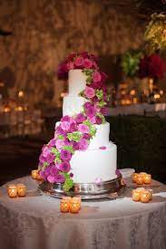 Rebecca Robert Chic Modern Garden Wedding Lisa Stoner Events Garden Wedding Cake Wedding Design Inspiration Wedding Modern