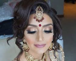 Best Bridal Hairstyles To Compliment Your Maang Tikka Or Matha Patti
