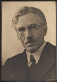 Arthur Rutter's Instagram, Twitter & Facebook