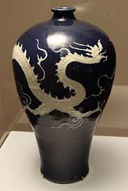 Chen xinjie was known as the boundless sea douluo and a limit douluo. Chinese Dragon Wikipedia