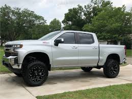 Fuel Assault 20x10 18mm D54620001847 Custom Offsets