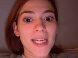 Ana Clara desabafa sobre doença autoimune após encontrar novas lesões no  corpo