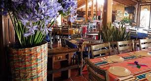 Ambiente Oaxaqueño bajo frescas palapas