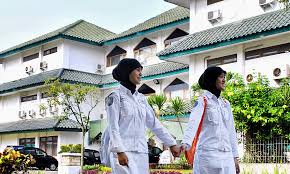Diposting oleh slim shady di 05.31 0 komentar. 7 Sekolah Islam Bertaraf Internasional Terbaik