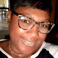 Daphne Pittman's Instagram, Twitter & Facebook