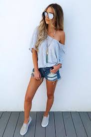 190 Best Outfits For Girls Images In 2019 Fashion Outfits Feminine Fashion Cool Summer Outf In 2020 Casual Shorts Outfit Cool Summer Outfits Summer Fashion Outfits