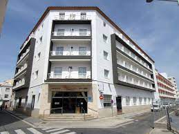 Un hotel en calafell puede ser tu refugio para descansar después de disfrutar de sus 5 kilómetros de hermosas playas de arenas finas bañadas por. Hotel Hotel Apartamentos Solimar Calafell Trivago De