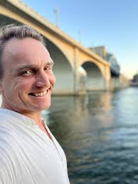 Ben Curtis (@benbelieves) • Facebook