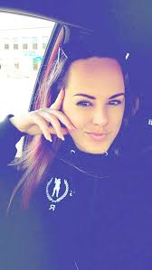 Thinking of starting a group for divorced women I've been tossing around  the idea of starting a club or community for divorced women. As much as I  love my married friends, I'm