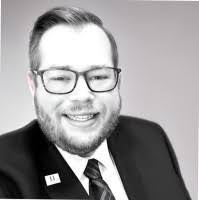 Robert Oehrlein's Instagram, Twitter & Facebook