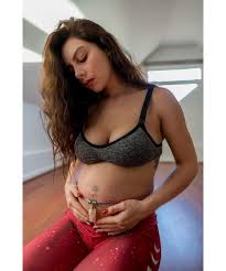 Kathy has been in a relationship with felipe andres camus fernandez. Kathy Contreras Muestra Su Ecografia En Casa Junto A Su Pareja Remusica Radio