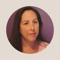 Donna Flack's Instagram, Twitter & Facebook