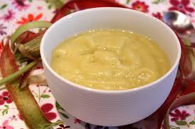 Compote A La Pomme Rhubarbe Et Vanille Rhubarbe Recette Compote De Pomme Compote Pomme Rhubarbe
