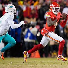 Kader Kohou Signing Gives Chiefs Potential Dark Horse Starter in 2026